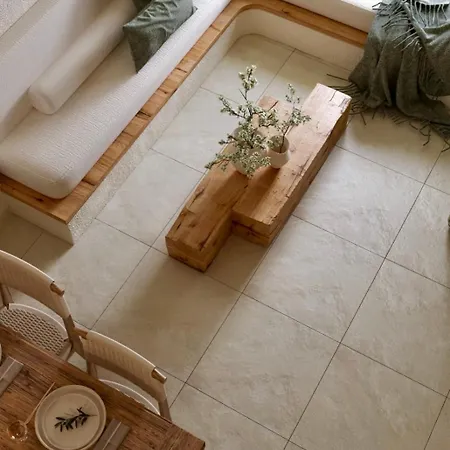 בית נופש Elaia Luxury House *