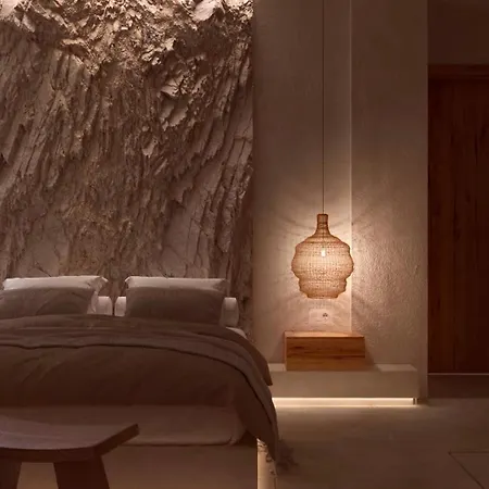 Elaia Luxury House *